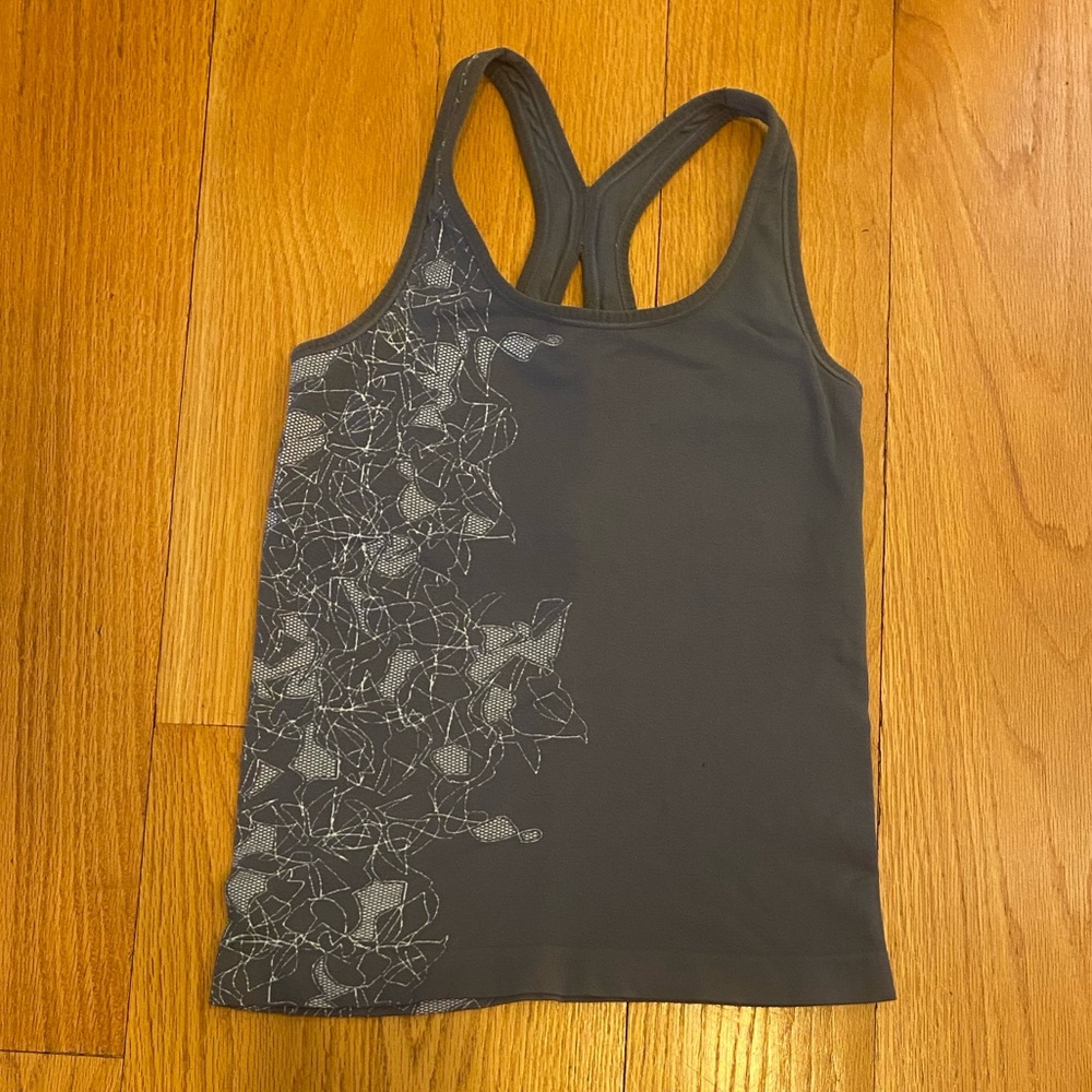 Nux yoga tank top